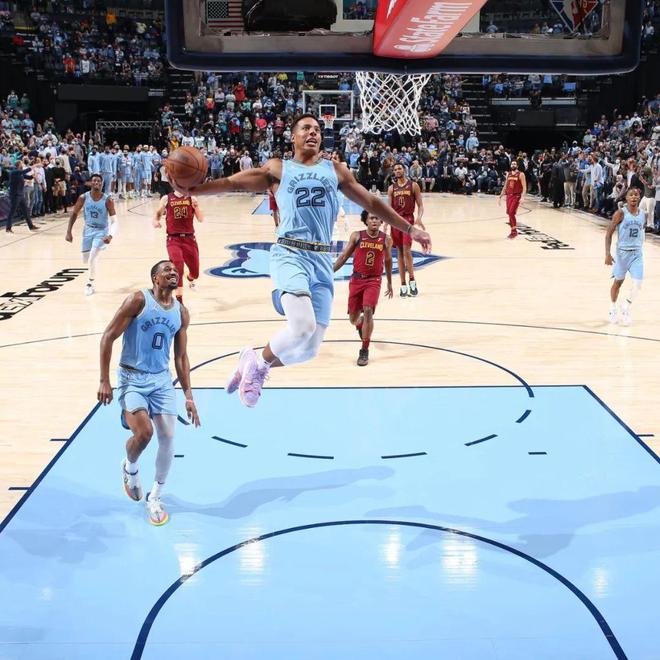 NBA直播免费！泡泡湖人传奇背后真相揭秘