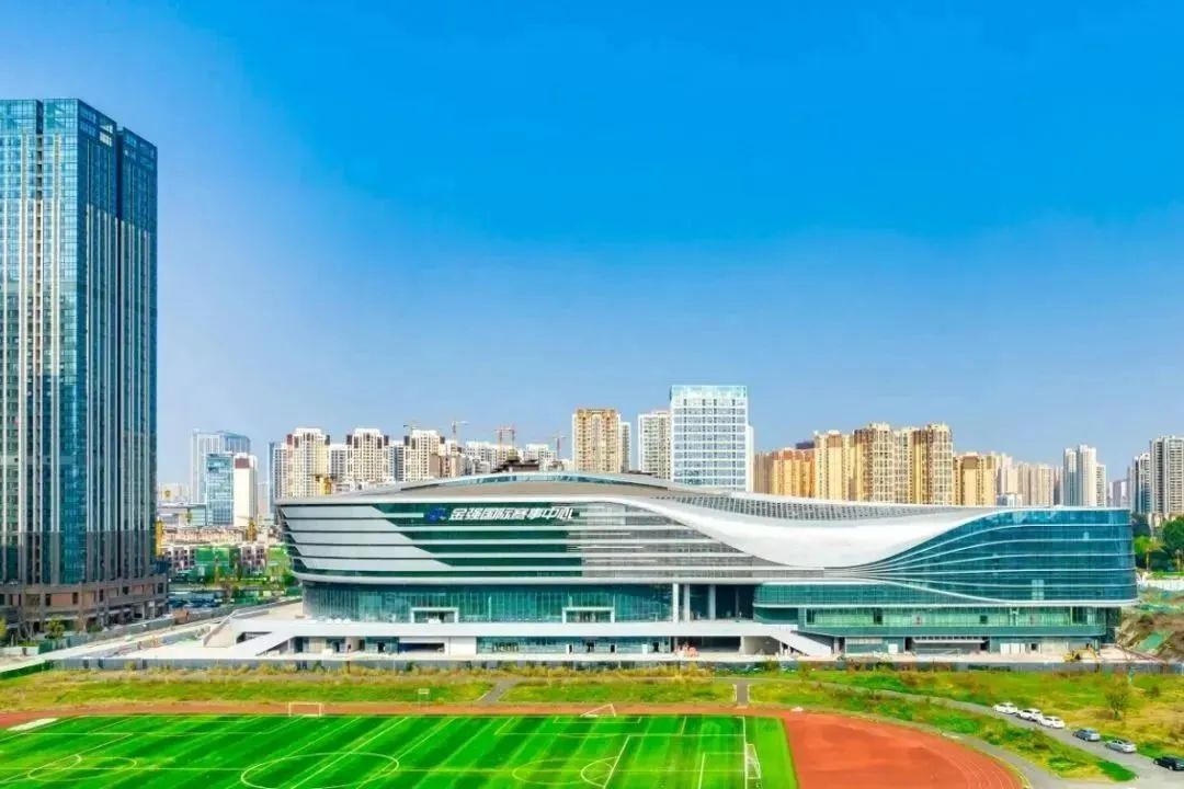 2024年欧洲杯直播观赛指南：线上多元选择，提升观赛体验，随时随地畅享热血盛宴